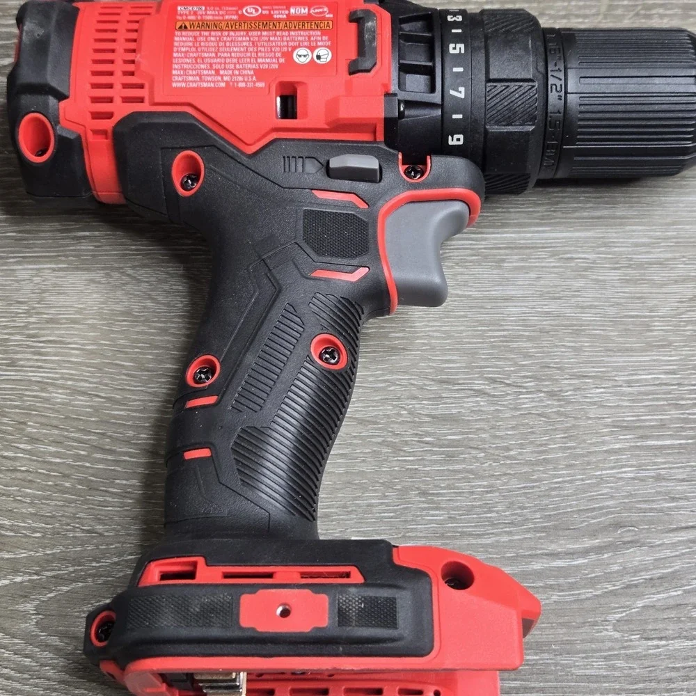 CRAFTSMAN CMCD700 V20 20V MAX Cordless Drill/Driver Kit Battery & Charger